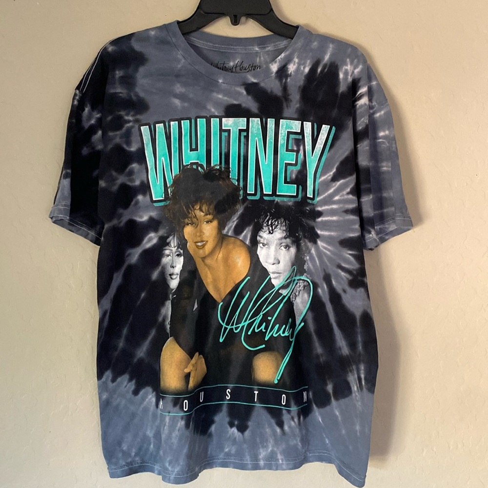 Whitney Houston, 2X, tie dye shirt